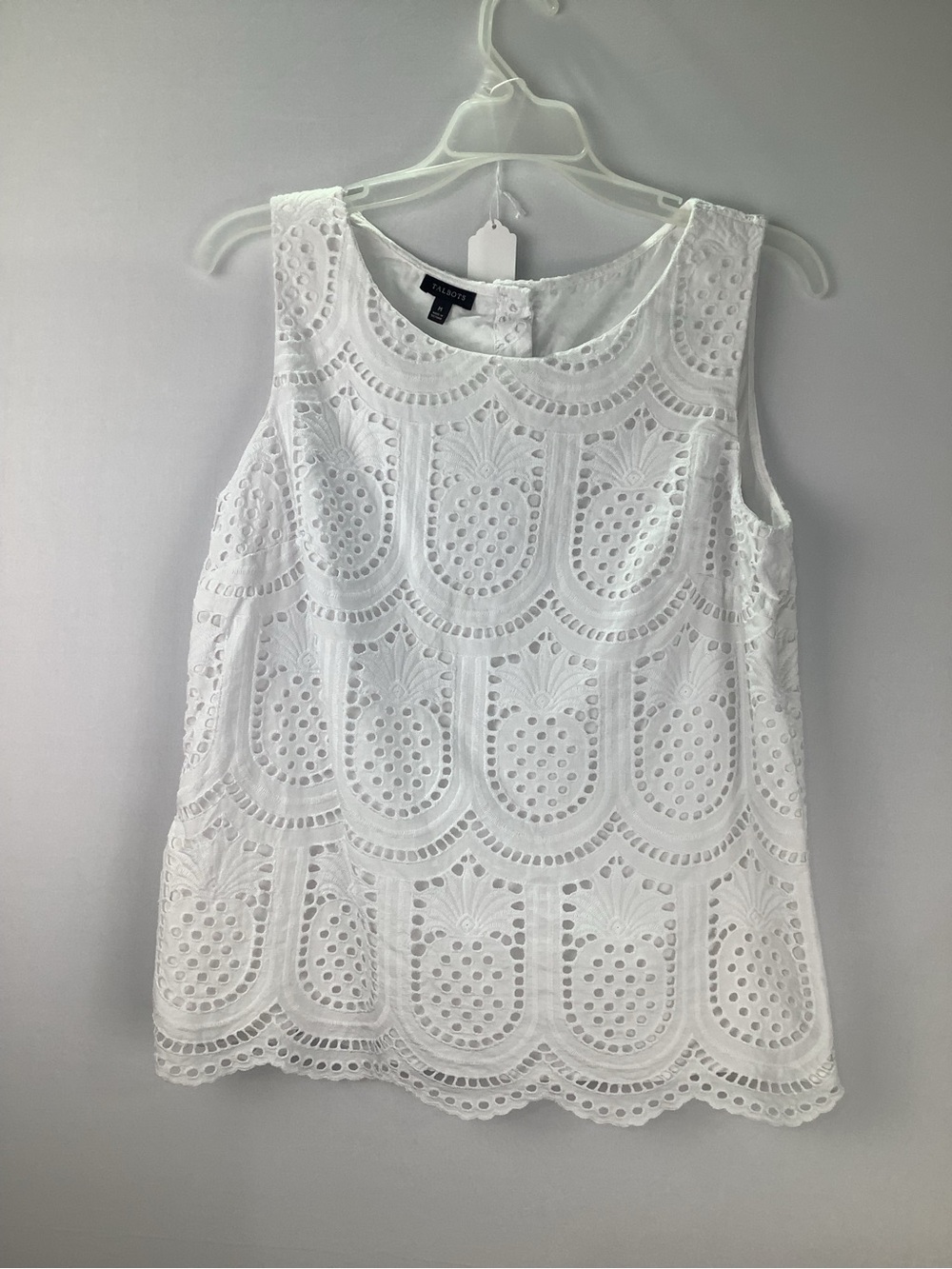 Talbots Women's White Eyelet Pineapple Button Back Tank Blouse size M